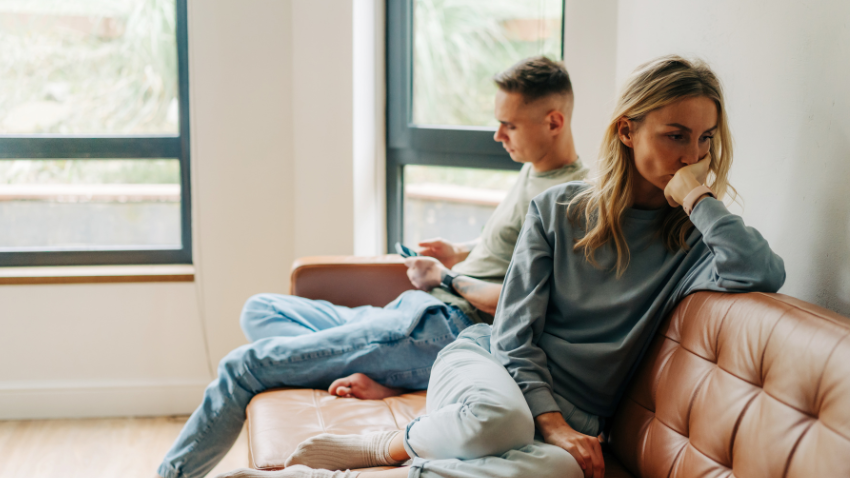 A coupe disconnected because they are ignoring red flags in their relationship